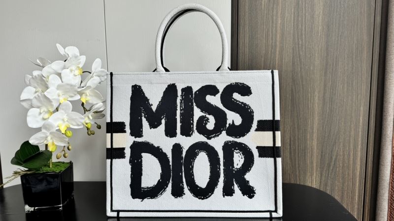 Christian Dior Shopping Bags